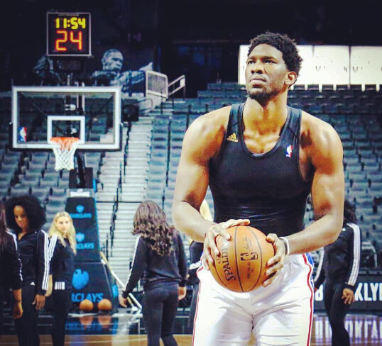 正争抢季后 正争抢季后