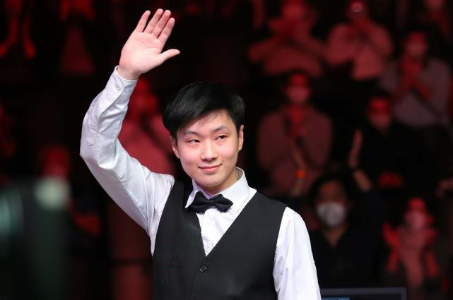 系列赛中 系列赛中