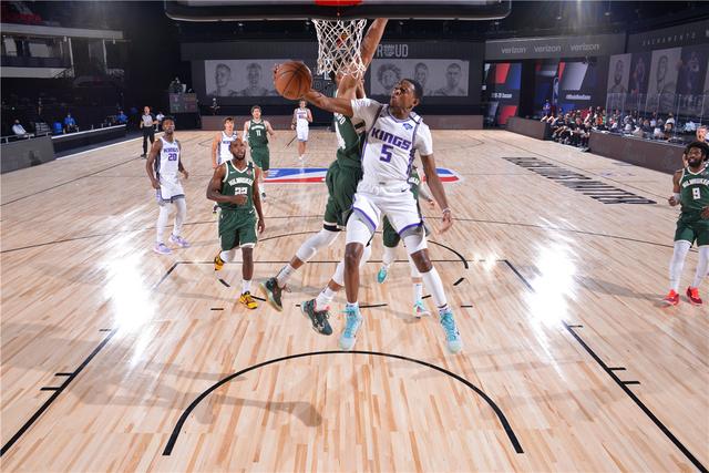 队友和随行 队友和随行