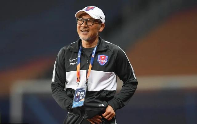 期且细致的 期且细致的