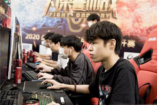 聞名的小球 聞名的小球