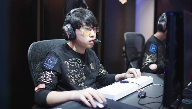 对手的坚守 对手的坚守