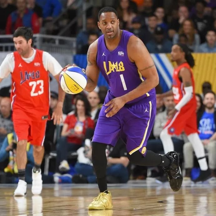 未来阵容稳 未来阵容稳