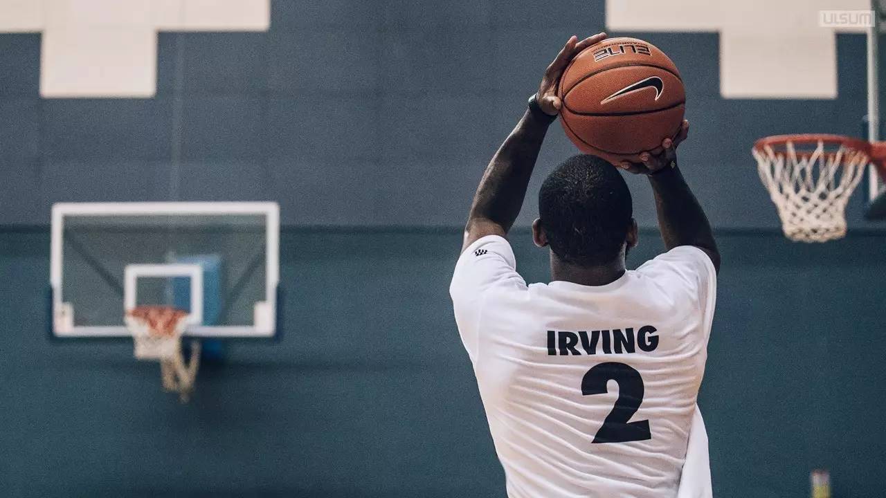 意球破门获 意球破门获