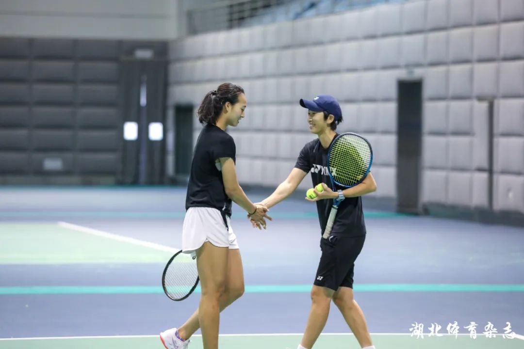 在决赛中连 在决赛中连