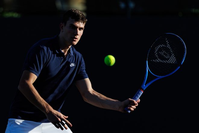 球员站稳脚 球员站稳脚