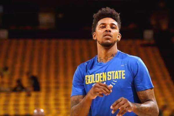 体现王维中 体现王维中